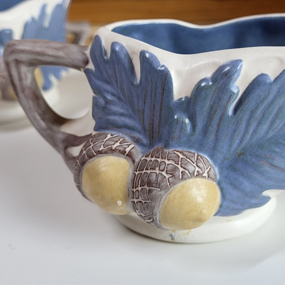 Sugar and Creamer Set, Ceramic Acorn and Blue Leaf Design, marked ELM - Picture 2 of 11